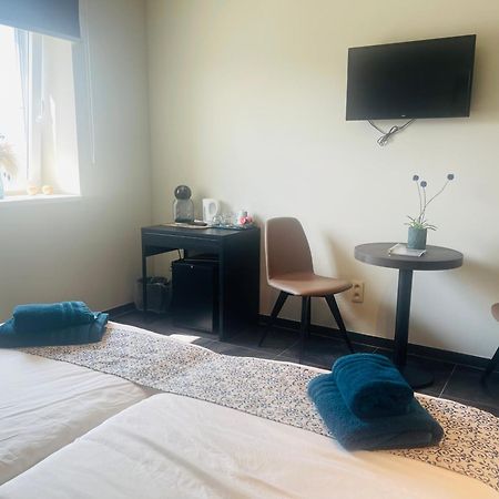 Equus B&B Bredene Bagian luar foto